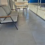 Διαμέρισμα Hello Roger