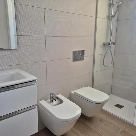 Hello Roger Апартаменты *